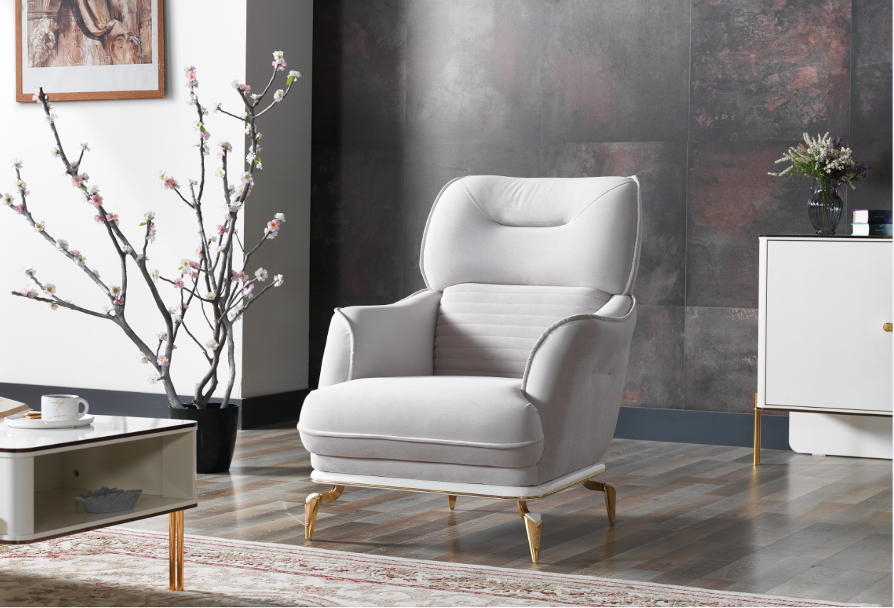 ZETA ARMCHAIR